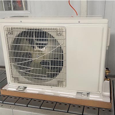 What are the common problems encountered with cold storage unit equipment